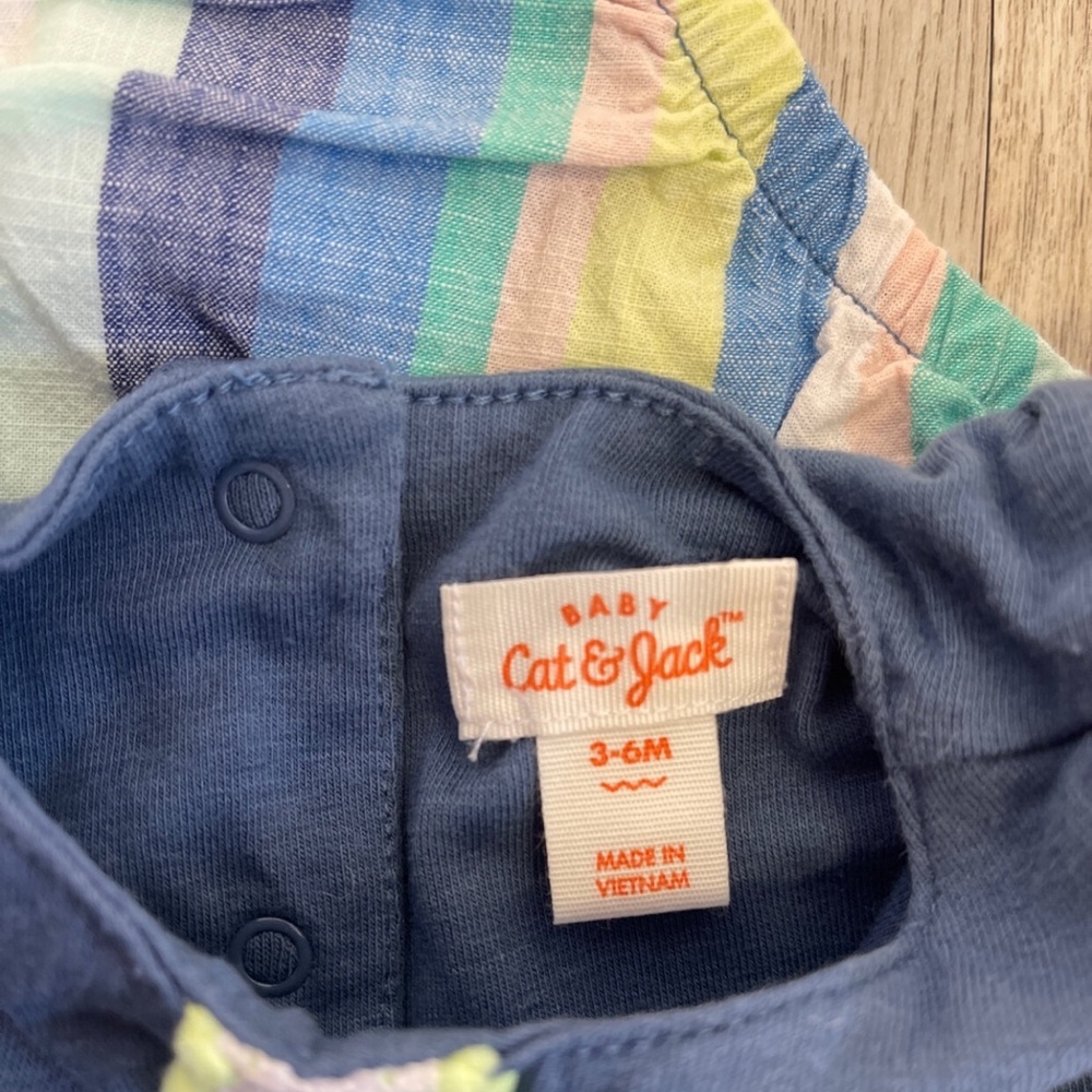 Cat & Jack 3-6 Month Romper - Picture 3 of 3